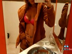REDHEAD'S OUTDOOR SHOWER THRILL