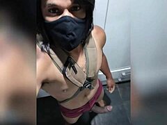 marlecko in cosplay masturbation