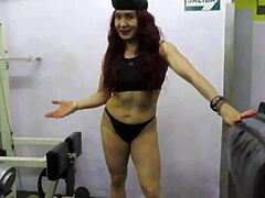 SEE MILF'S POWERFUL WORKOUT