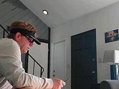 Failed Online Connection in Tijuana with Blonde