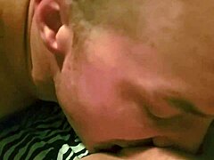pussy licking amateurs dive deep into muff