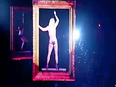 britney spears hints at moves