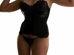 i did a quick latina striptease