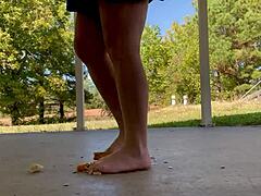 Milf's Foot Fetish Clip
