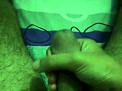 Gay Amateur Relishes Solo Play