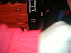 this amateur video from november 2014 shows a casual handjob session