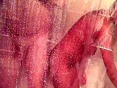 Mandeezy4u2's shower secrets