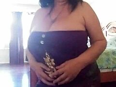 LATINA'S BOLD CURVY SHOW