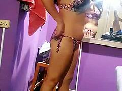 amateur teen steals lover's heart
