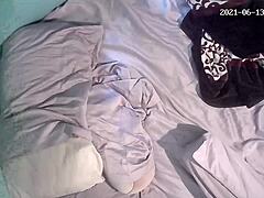 Wife Perfects 69 on Webcam
