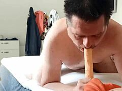 SASCHA KERN’S HOT ORAL TIPS