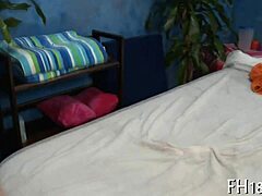 SENSUAL MASSAGE HAPPY END