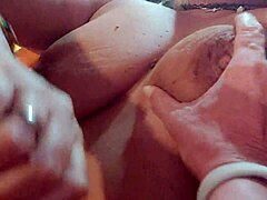 Amateur massage with experienced hands