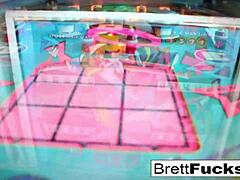 Brett Rossi's Sizzling Solo Play