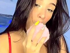liss's curvy temptation awaits