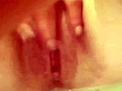 Random webcam fun with squirts