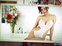 Natural curves in Japanese amateur clip.