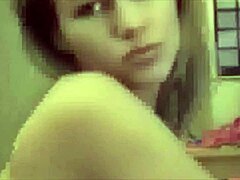 Young Blonde's Webcam Body Reveal