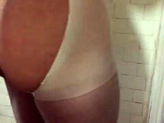 Nafides Curves Shine In Solo