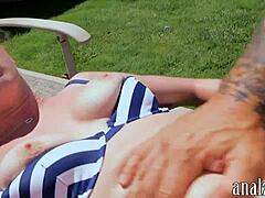 Girlfriend’s outdoor anal surprise revealed