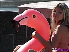 European Beauty's Mind-Blowing Oral