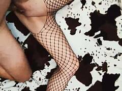 Amateur Couple's Bedroom Temptation