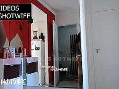 Seductive Welcome for Delivery Men