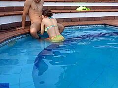 Innocent Colombian Girl Sucks in Public Pool