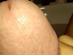 Gay Close-Ups on TubeV Sex