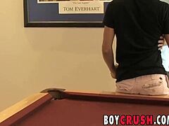 Amateur dudes get bold