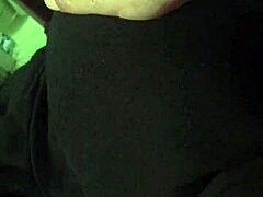 Sloppy top with a hooded hooded amateur in Cleveland