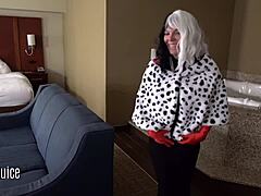 Cruella’s rough and black cock-filled Sunday night in detail