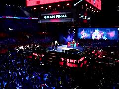 Aczino battles Gazir in the intense international freestyle rap final from Mexico 2022
