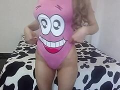 My stepsister won’t let me in, just leaves me craving her shaved pussy