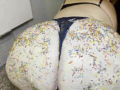 Julie Ginger Spreads Her Fat Ass For Worship