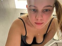 i'm squirting in the changing room