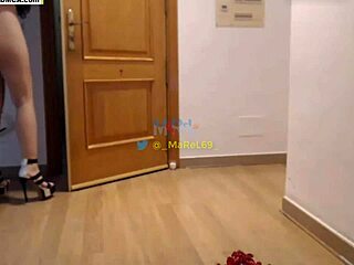 marel69's teasing brutal anal with pizza guy