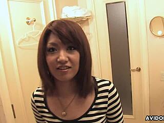 Saaya Hazuki’s Steamy Head Play