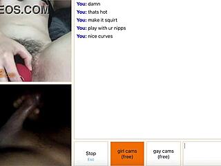 Sexy Webcam with Moaning Toy Play