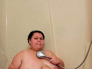BBW's Sensual Shower Dance