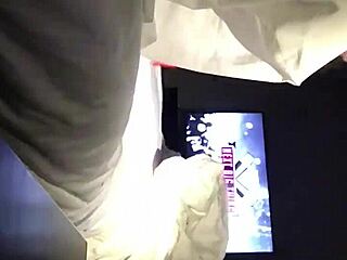 White Girl's Naughty Blowjob Tease