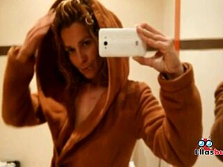 I caught a blonde craving sex in a public bathroom