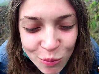 Russian teen's naughty Bali oral