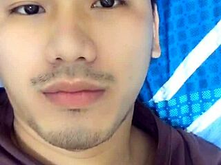 Raw gay Việt action unleashed