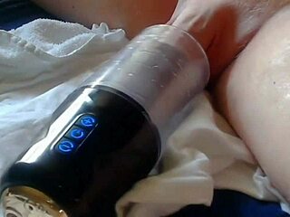 Wild Toy Play and Oral Heat