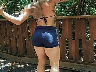 Ever tried flexing in the jungle?