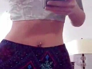 Periscope Girl's Naughty Tease