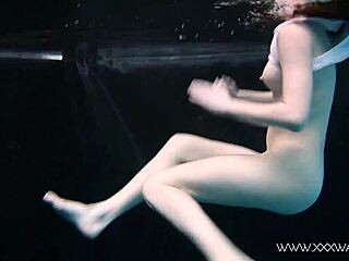 Andrejka's bold skinny dip