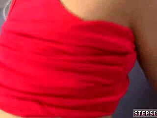 webcam tease with daring toy