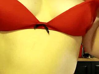 Big Tits in White Crop Top Groped Boldly